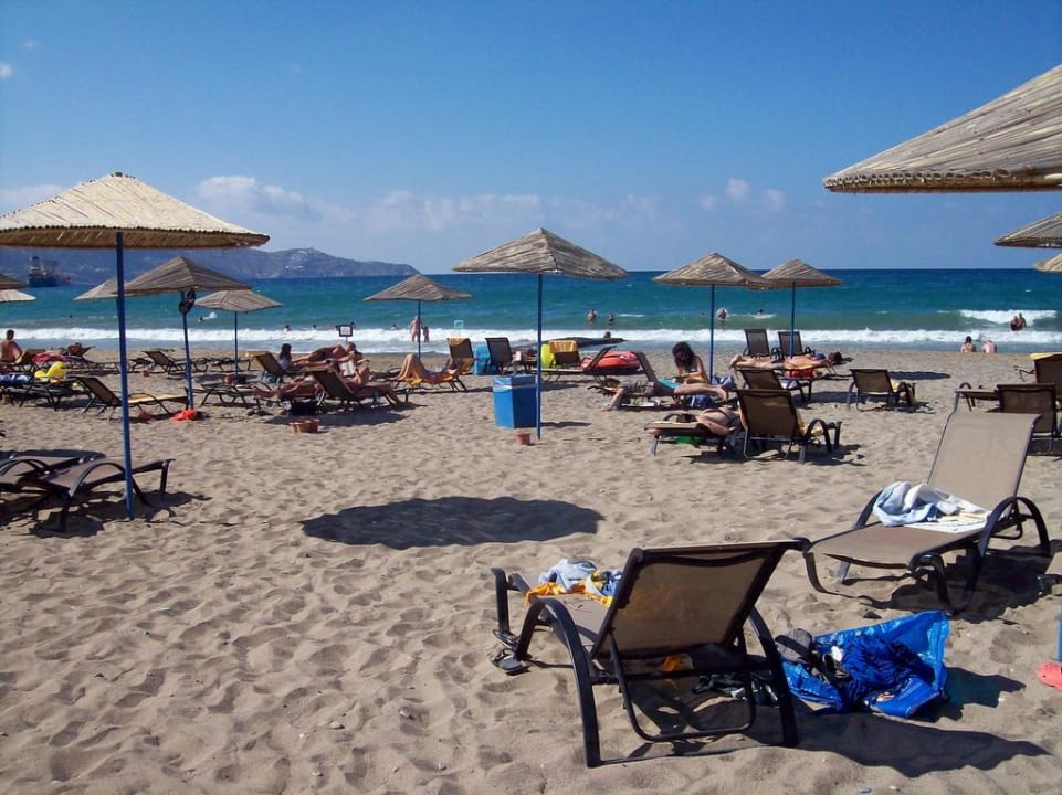 Blick zum Strand Apollonia Beach Resort & Spa