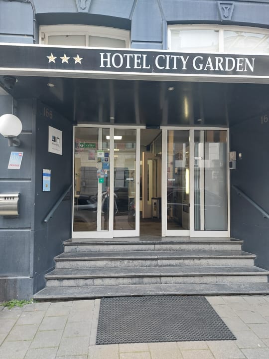 Lobby Hotel City Garden
