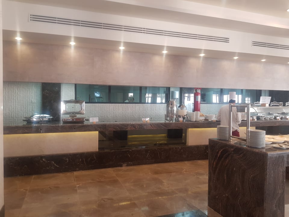 Gastro Serenity Alpha Beach