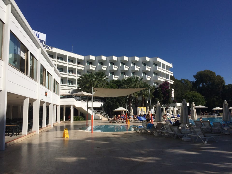 Pool Asteria Collection Side