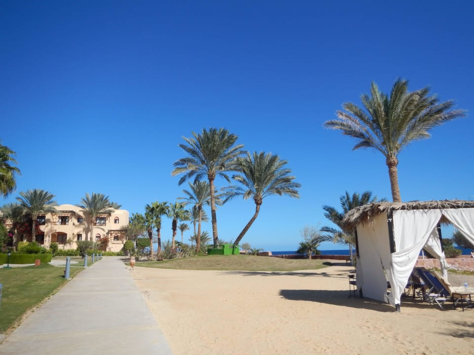 Weg zu Strand Steigenberger Coraya Beach - Adults only