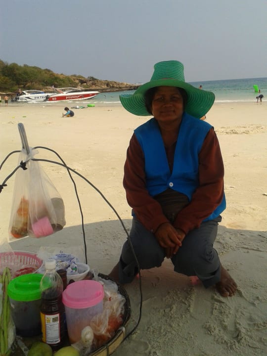 Verkäuferin Sai Kaew Beach Resort
