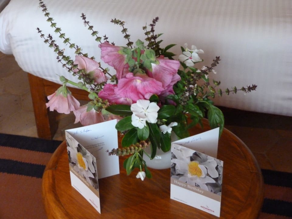 Geburtstagsstrauß Mövenpick Resort El Quseir