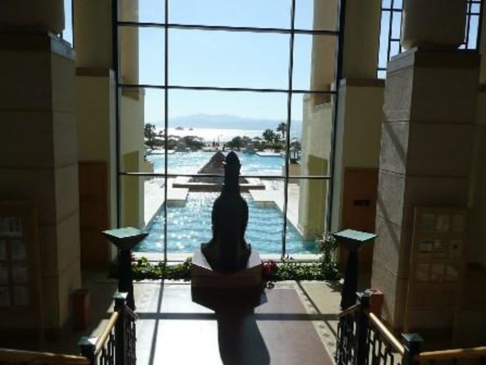 Aus der Lobby zum Strand gesehen Hotel Sheraton Soma Bay Resort
