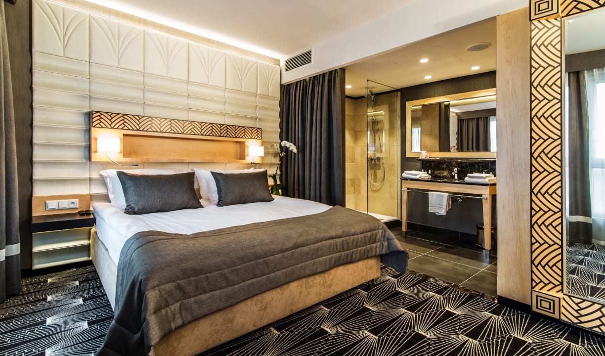 Zimmer Airport Hotel Okecie