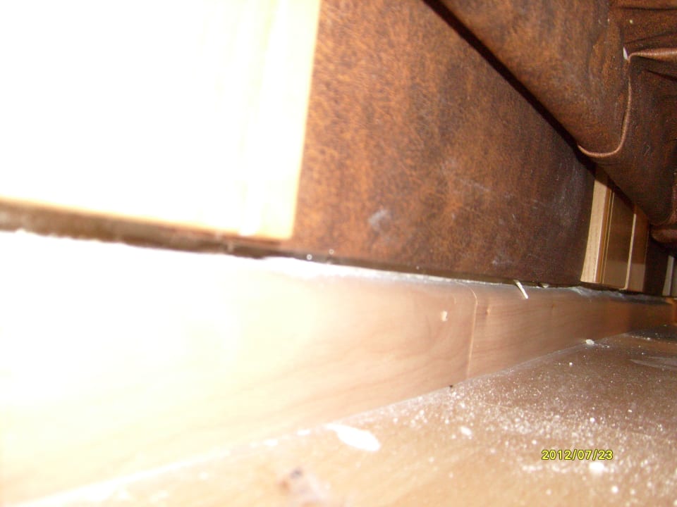 Auch unterm Bett Kipriotis Village Resort