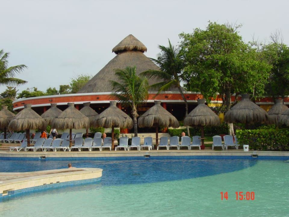 Blick Pool/Restaurant Iberostar Waves Tucan