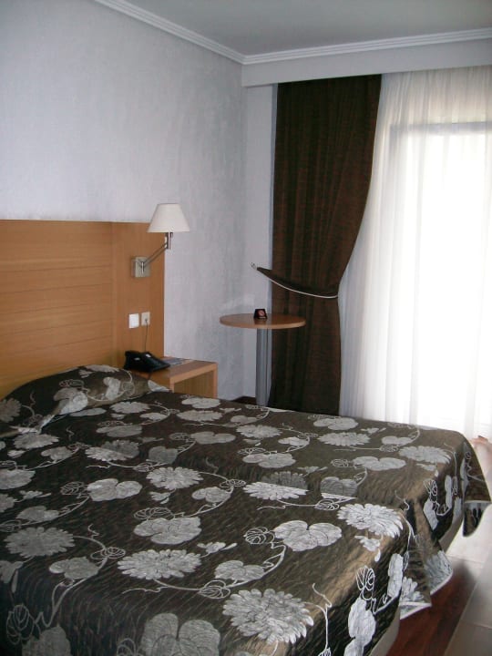 Bett-hart aber herzlich alltoura Club Hotel Poseidon Palace