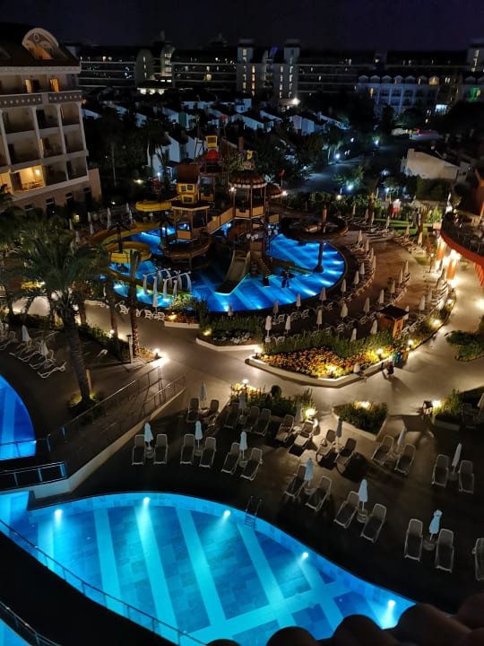 Pool Kirman Belazur Resort & Spa