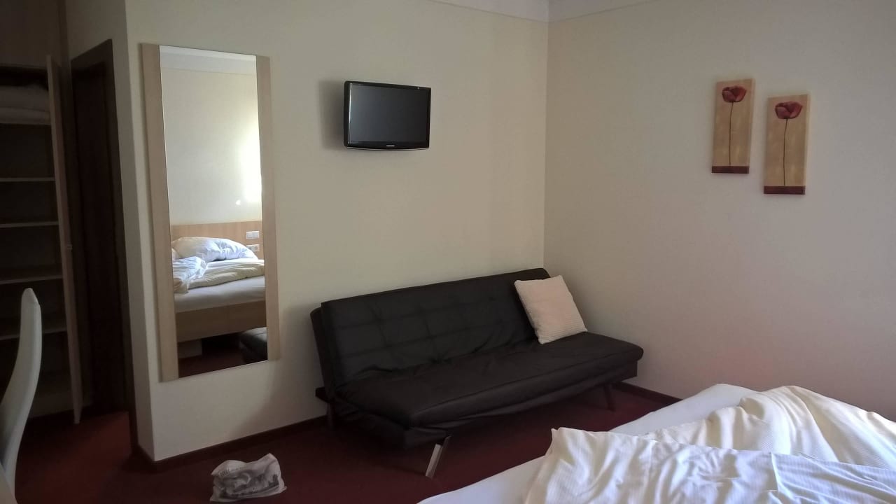 Zusätzliche Schlafcouch Landhotel-Gästehaus Winter