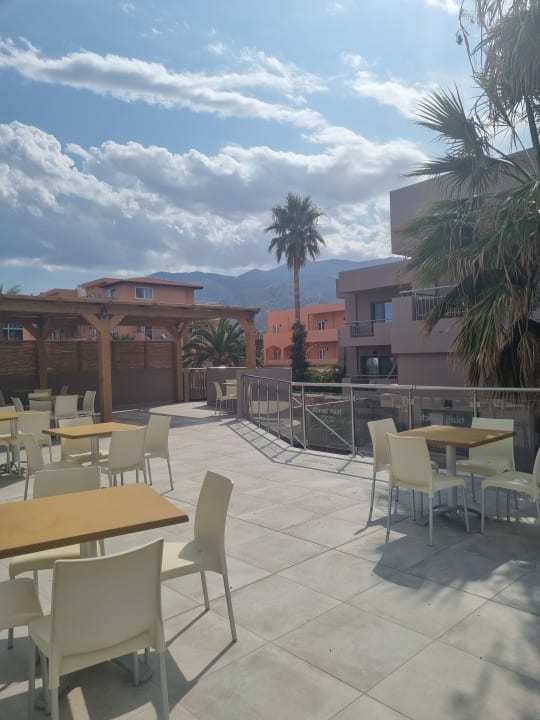 Gastro High Beach Resort