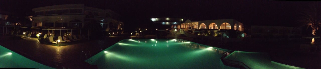 Bei Nacht  Niriides Hotel