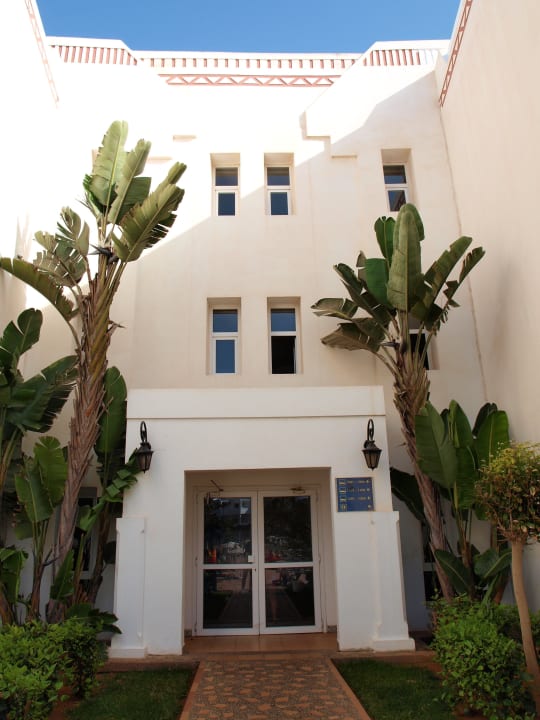 Budynek boczny Iberostar Waves Founty Beach