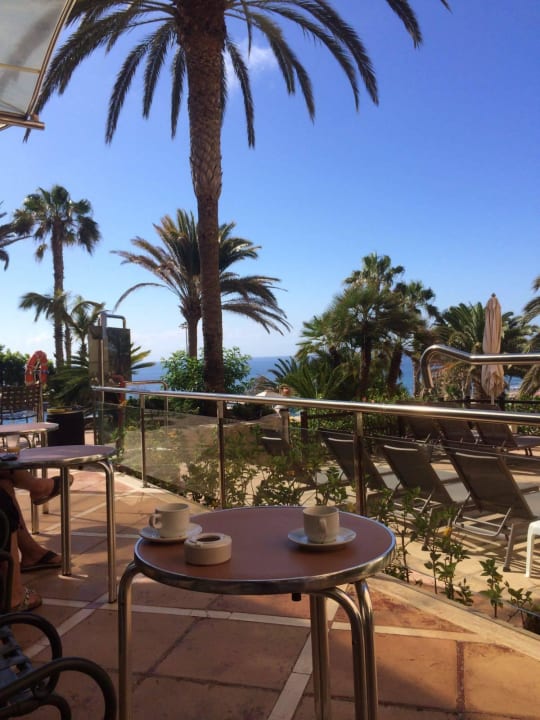 Ausblick von der Bar  Corallium Dunamar by Lopesan Hotels