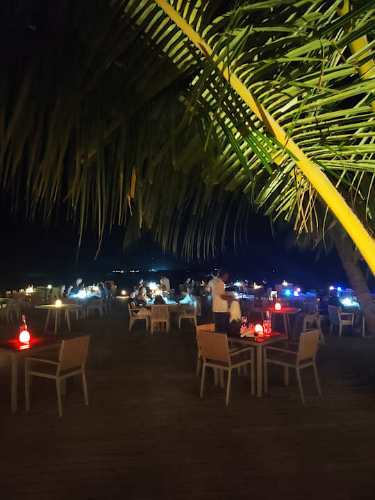 Gastro Vilamendhoo Island Resort & Spa