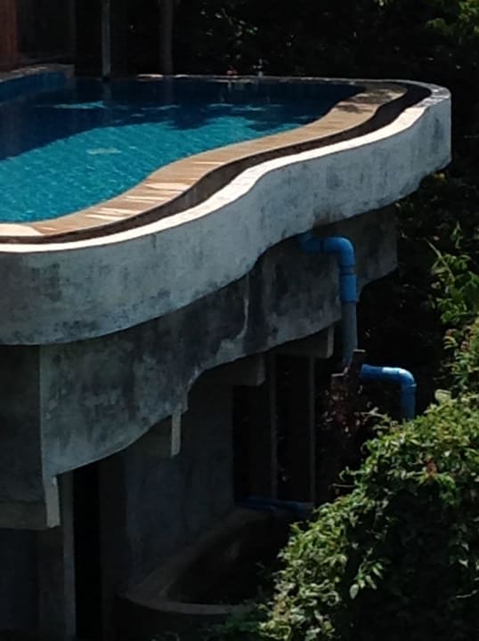 So schön sehen die Poolvillen von außen aus Santhiya Koh Yao Yai Resort & Spa