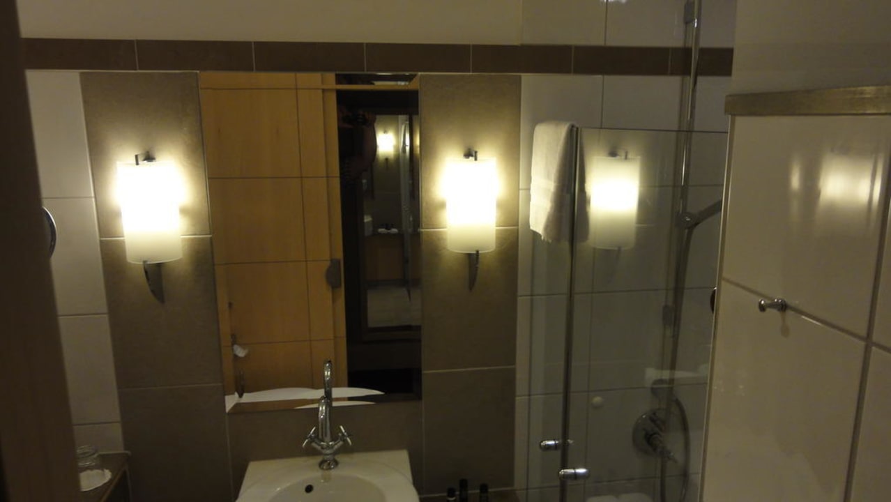 Kleines Bad Hotel Mondial am Dom Cologne- MGallery