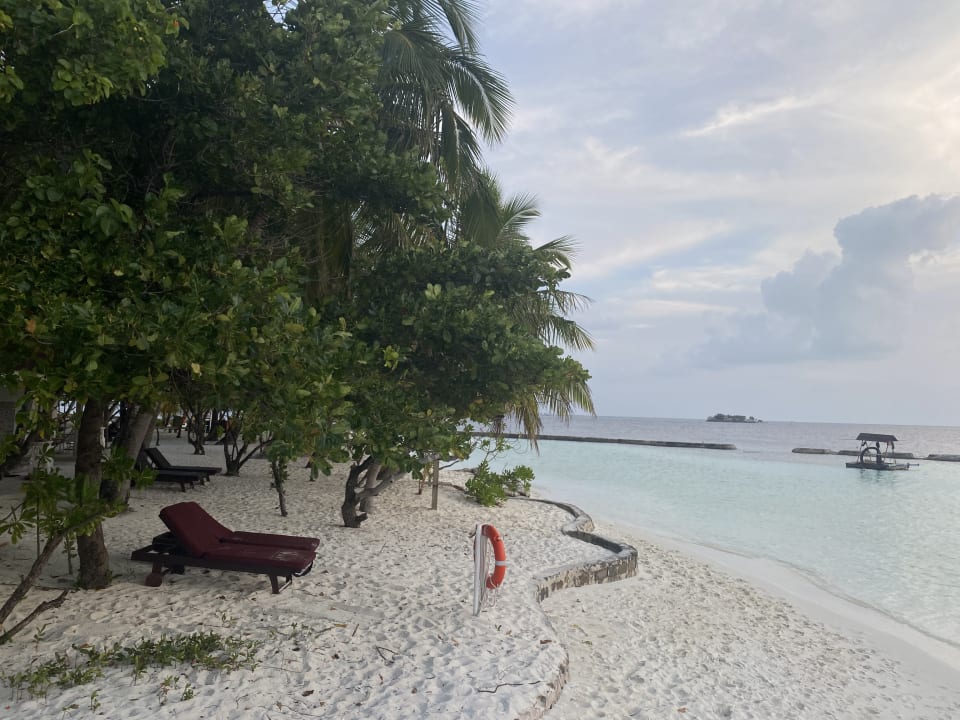 Strand Ellaidhoo Maldives by Cinnamon