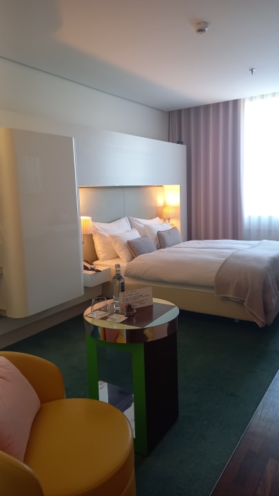 Zimmer SIDE Design Hotel Hamburg