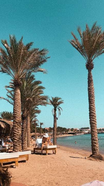 Strand Serry Beach Resort