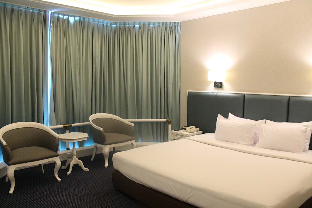 Zimmer Hotel Windsor Suites & Convention