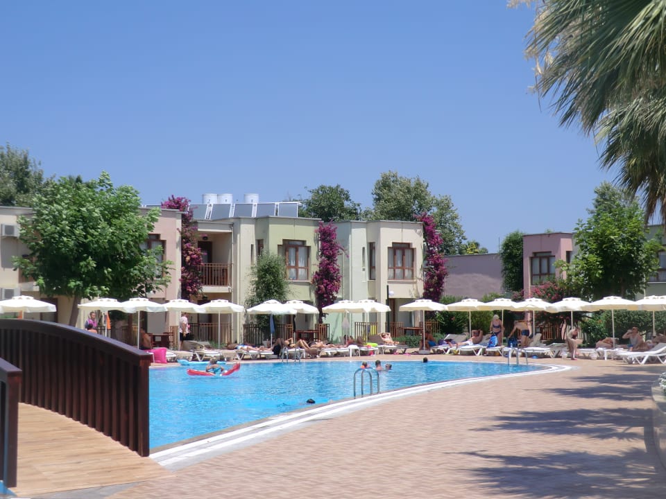 Pool VONRESORT Golden Beach