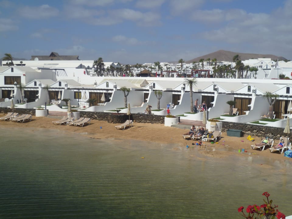 Blick auf dei Beachfront-Appartements Hotel Sands Beach Resort