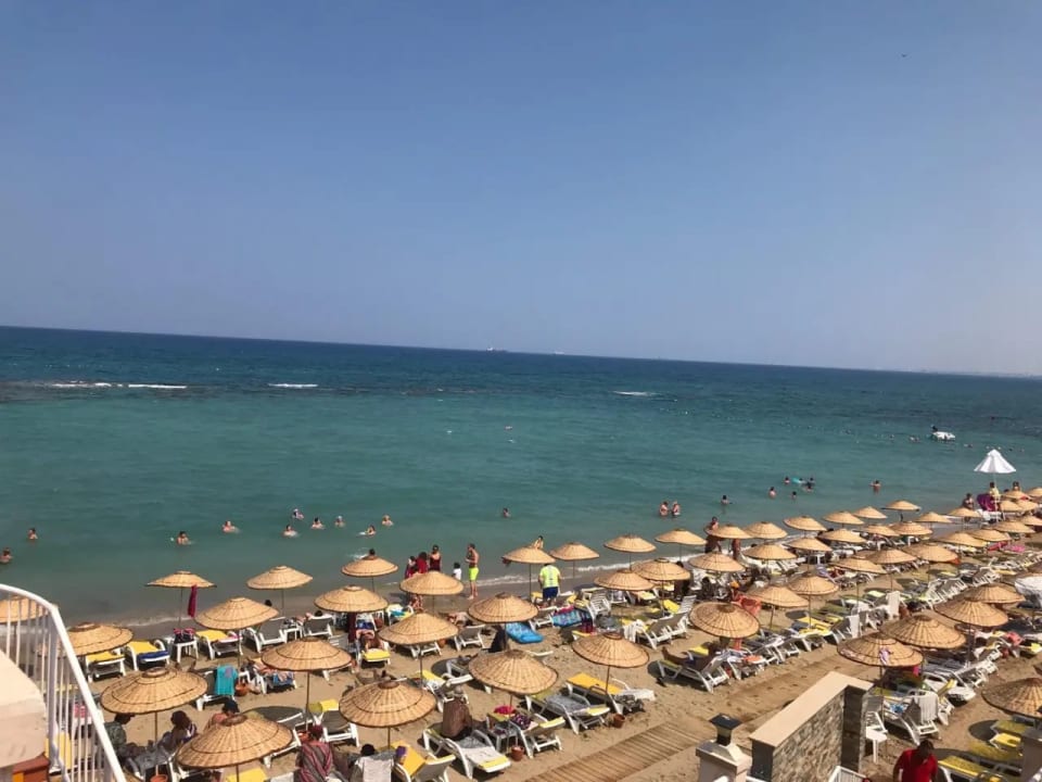 Strand Salamis Bay Conti Resort Hotel & Casino