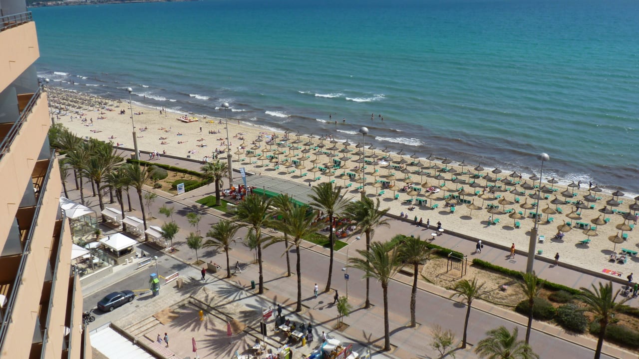 Blick aus dem 11. Stock allsun Hotel Pil-lari Playa