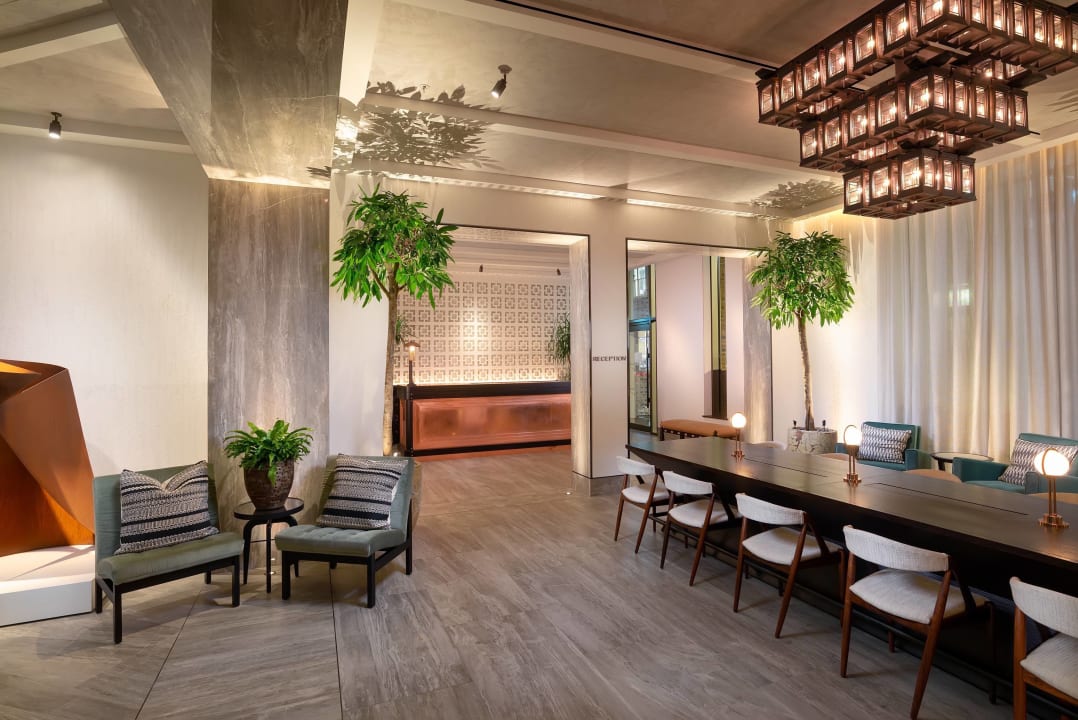 Gastro Hart Shoreditch Hotel London, Curio Collection by Hilton