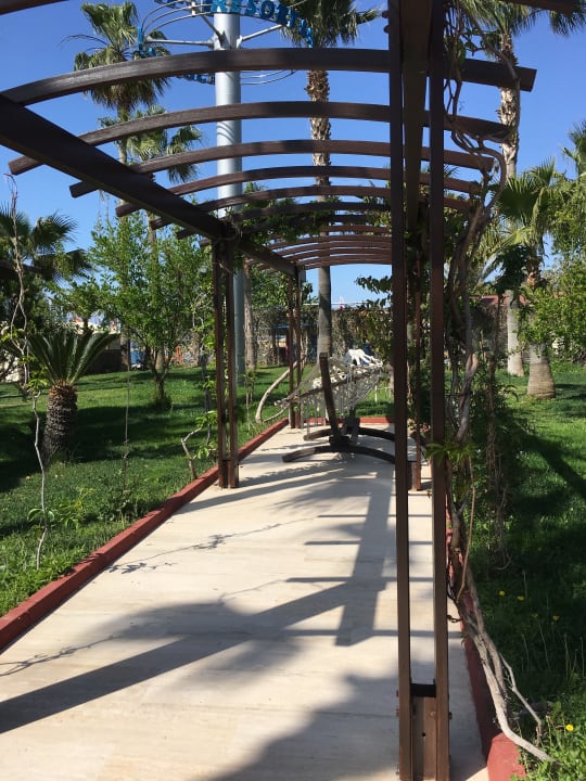 Gartenanlage Saphir Resort & Spa