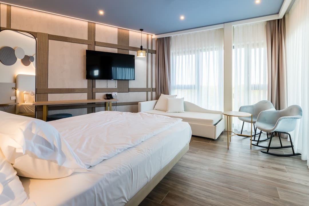 Zimmer Mediterranee Family Hotel & Spa