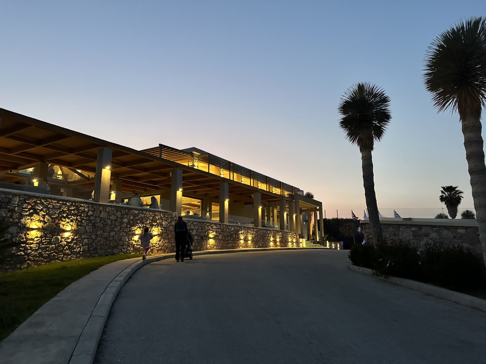 Außenansicht Atlantica Mikri Poli Rhodes