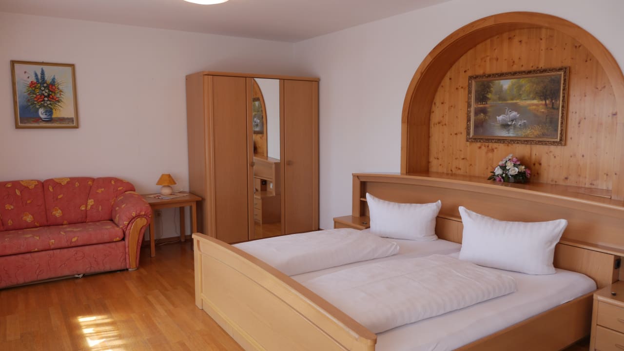 Zimmer Hotel Dreisonnenberg