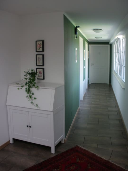 Flur im Gästehaus Landgasthof Friedl
