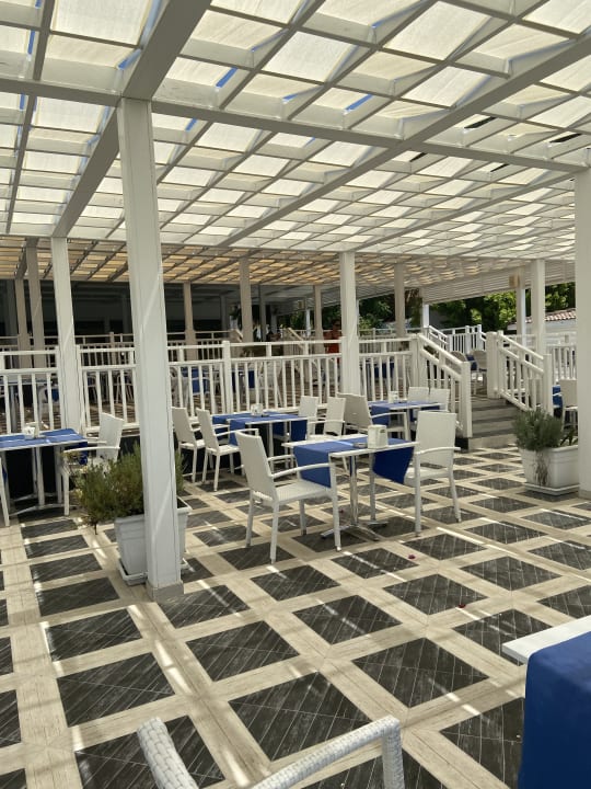 Gastro Can Garden Resort