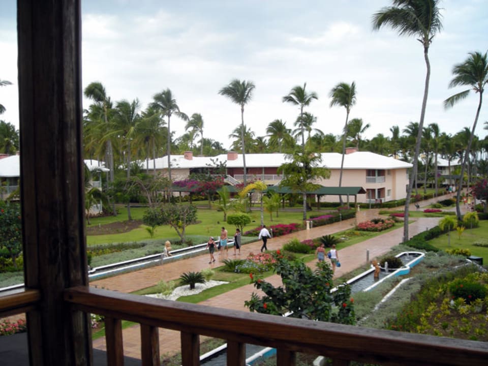 Blick vom Zimmer im Block A Grand Sirenis Punta Cana Resort & Aquagames