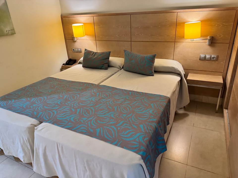 Zimmer Kn Arenas del Mar Hotel