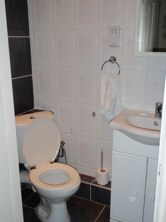 Łazienka nieduża. Wnęka z kabiną prysznicową Hotel SO Hyde Park Assaha