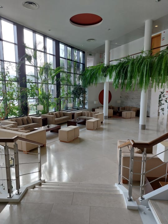 Lobby Caloura Hotel Resort