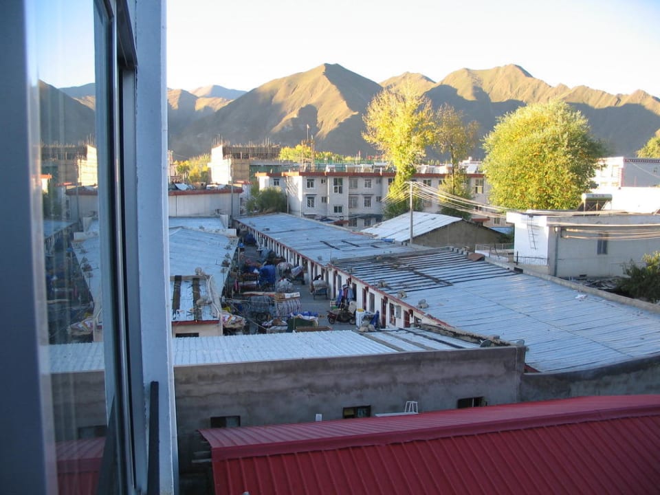 Rückseite Hotel Thangka Hotel