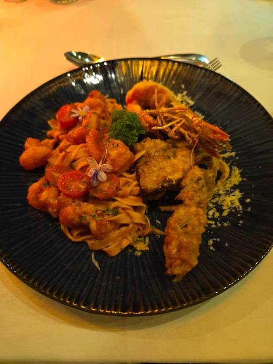 Gastro Island Escape Burasari