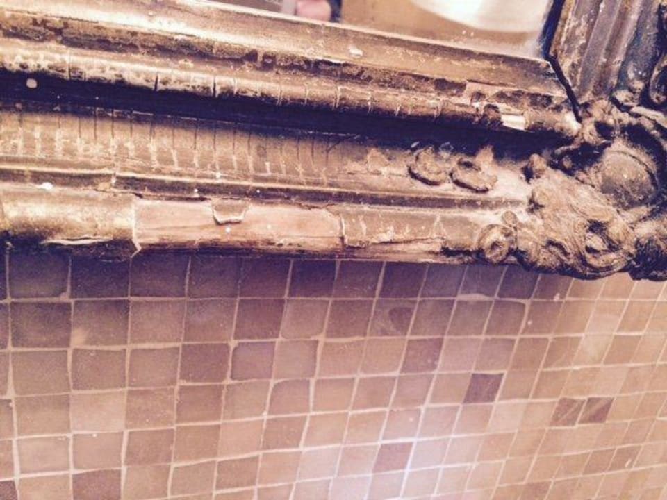 "Antiquität" aus dem Badezimmer Schloss Münichau