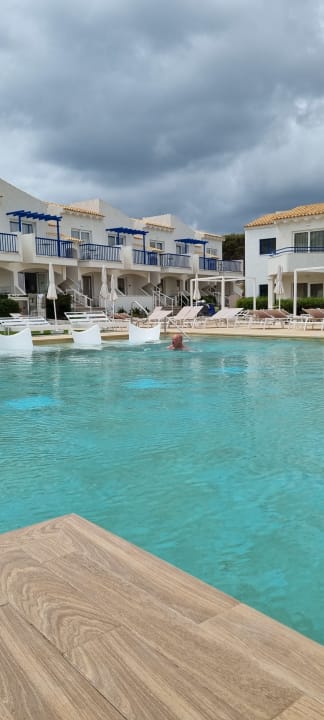 Pool Parque Nereida Suites Hotel