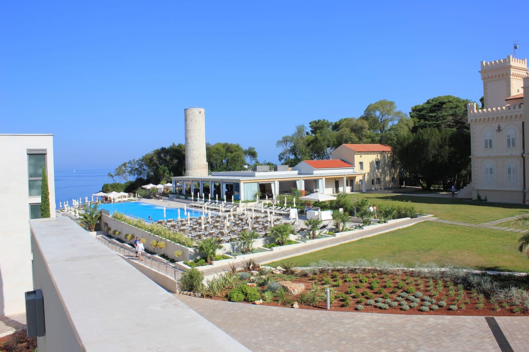 Wellnesspool und Miramare-Restaurant Isabella Island Miramare  Suites & Villas