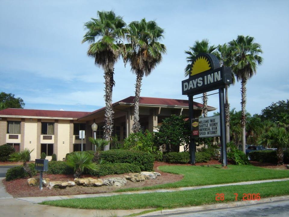Hotelansicht Clarion Inn & Suites Across From Universal Orlando Resort Hotel