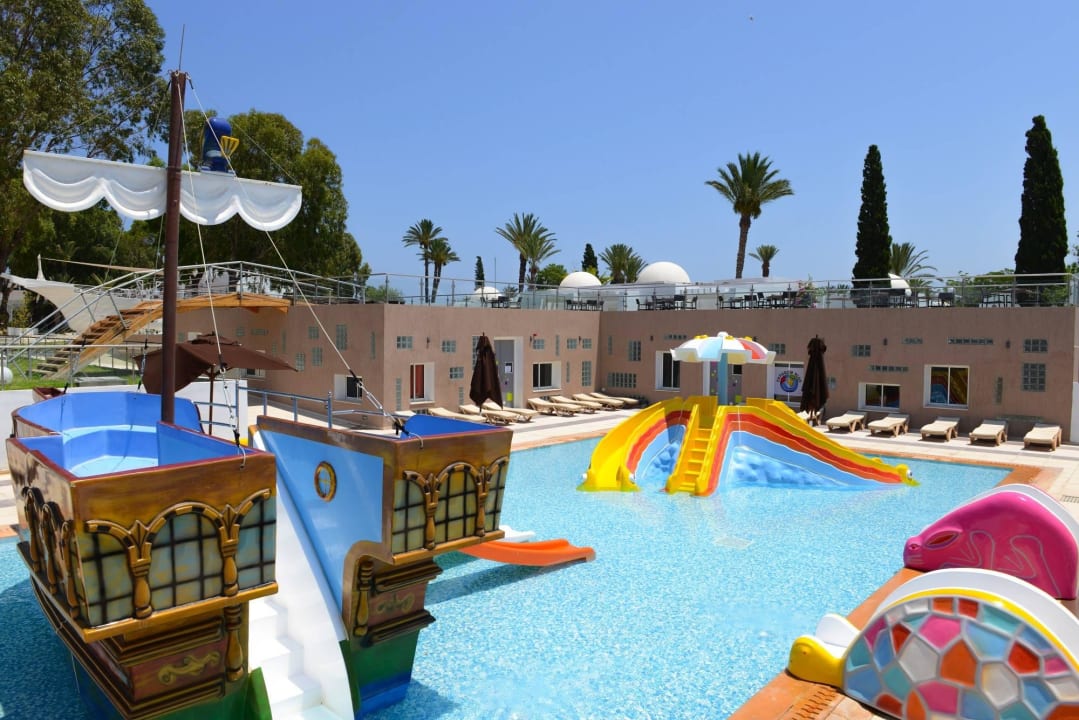 Kinderpool am Miniclub One Resort Aqua Park & Spa