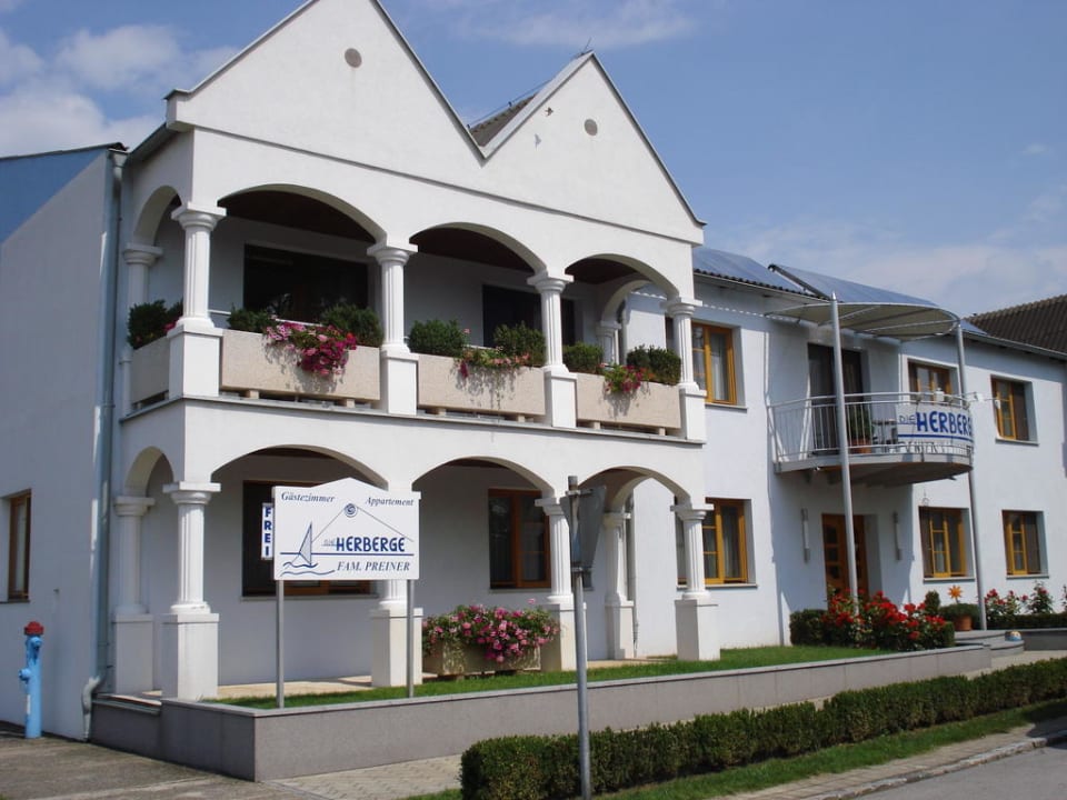 Außenansicht Pension Die Herberge