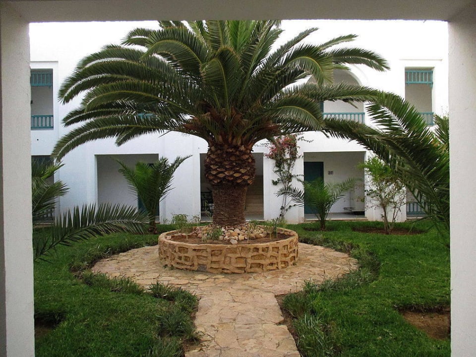 Innenhof Wohnblock2 Vincci Helios Beach