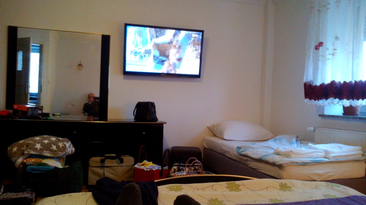 Zimmer Hotel Europa Noclegi